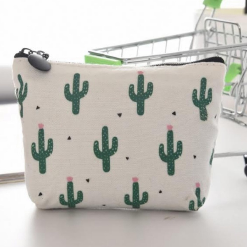 Cactus Coin Purse ONE LEFT - Picture 3 of 5